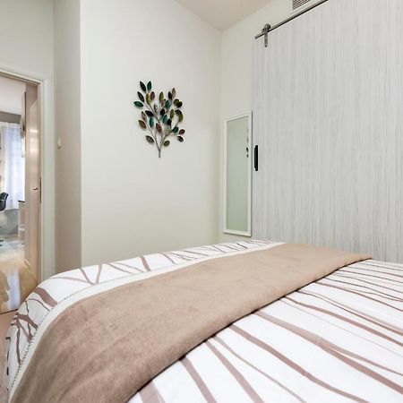 Bella Campagna - Luxury Two Bedroom Apartment Rovinj Exterior photo